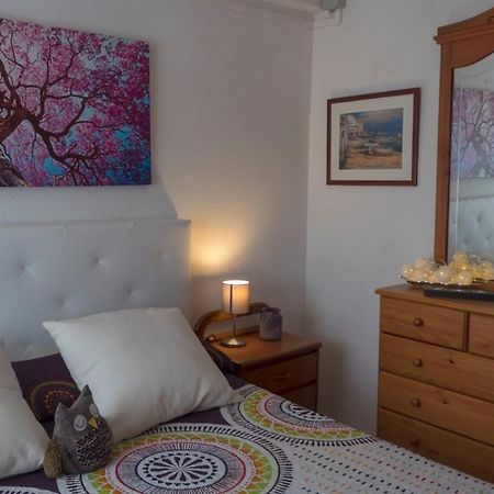 Anunci Tancat Capellans Apartment Салоу Екстериор снимка