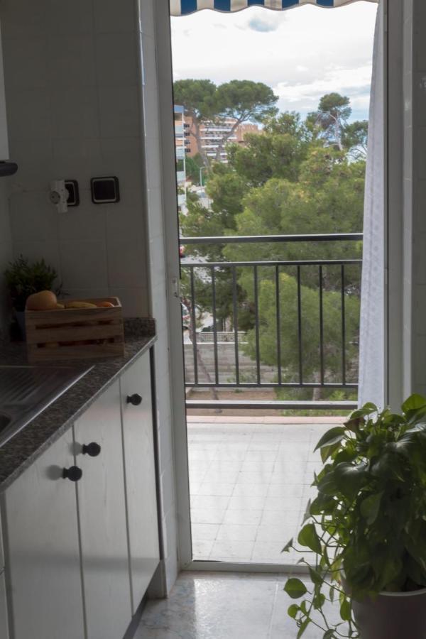 Anunci Tancat Capellans Apartment Салоу Екстериор снимка
